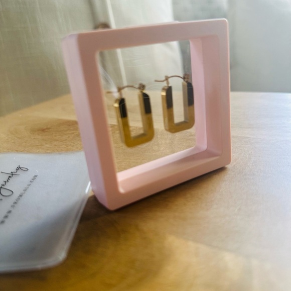 LALA Gold Hoop Earrings in Pink Display Case - Picture 3 of 8